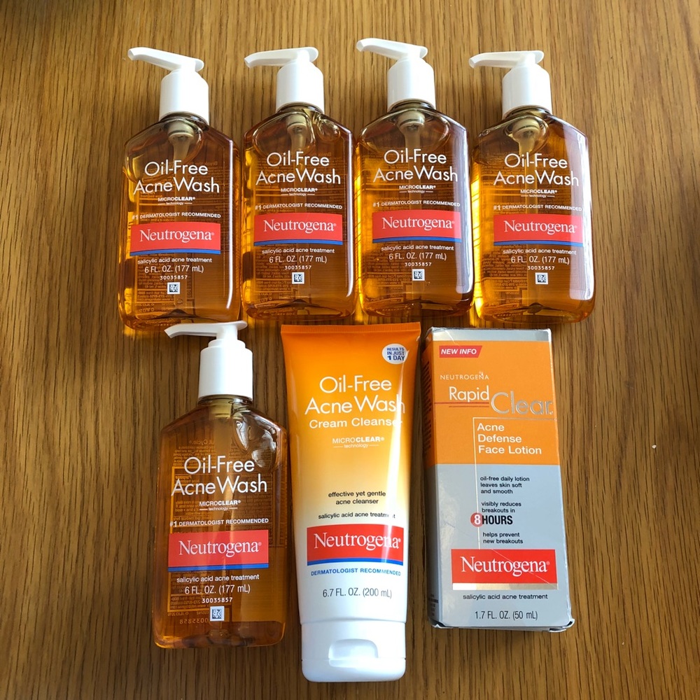 Neutrogena Acne Bundle Oil Free Face Wash Rapid